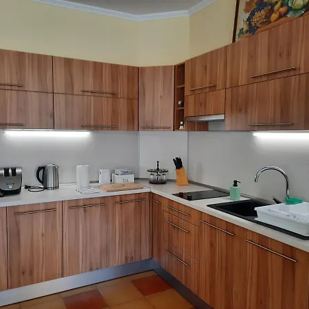 Pensión Agnes Vendeghaz 3*